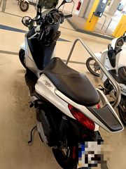 Piaggio Medley 150 2017-thumb-3