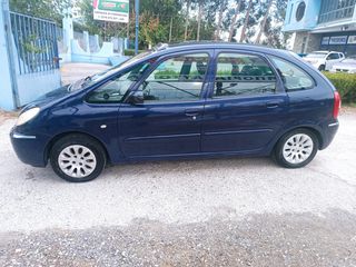 Citroen Xsara Picasso 2004-thumb-3