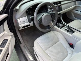 Jaguar XF 2015 Portfolio / Φυλασσόμενο σε Γκαράζ / Με Σέρβις-thumb-8