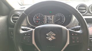 Suzuki Vitara 2015 4X4 DIESEL-thumb-17