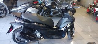 Piaggio Beverly 300i 2019 POLICE ABS/ASR-thumb-3