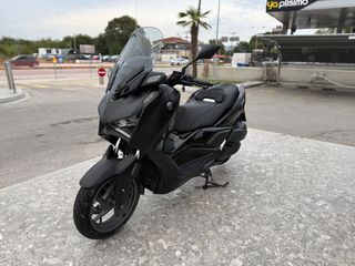 Yamaha XMAX 300 Tech Max 2023-thumb-2