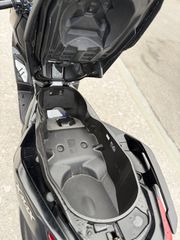 Yamaha XMAX 300 Tech Max 2023-thumb-10