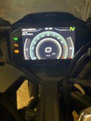 CFmoto 300 SR 2025-thumb-4