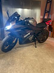 CFmoto 300 SR 2025-thumb-7