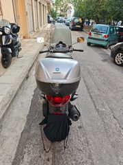 Piaggio Beverly 250 2006-thumb-2