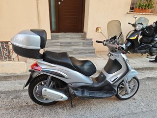 Piaggio Beverly 250 2006-thumb-3