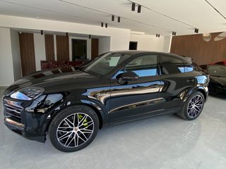 Porsche Cayenne 2025 PLUG IN COUPE(PASM/PANORAMA/INNODRIVE/21''RS SPIDER)-thumb-11