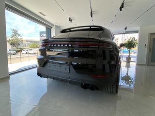 Porsche Cayenne 2025 PLUG IN COUPE(PASM/PANORAMA/INNODRIVE/21''RS SPIDER)-thumb-19