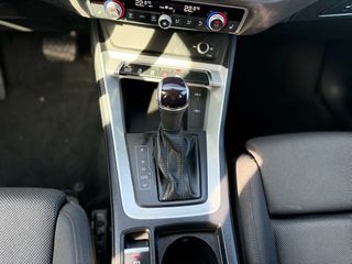 Audi Q3 2022 35TFSI SLINE HYBRID AUTO PANORAMA ΕΛΛΗΝΙΚΟ BOOK SERVICE-thumb-17