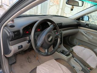 Audi A4 2001-thumb-4
