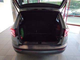 Skoda Karoq 2018 1.6 TDI AMBITION-thumb-25