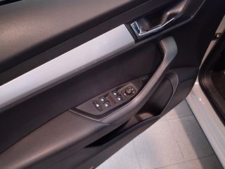 Skoda Karoq 2018 1.6 TDI AMBITION-thumb-19