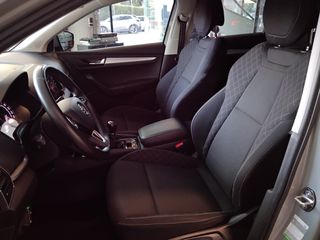 Skoda Karoq 2018 1.6 TDI AMBITION-thumb-12