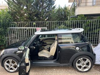 Mini Cooper S 2010-thumb-11