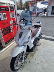 Piaggio Beverly 350 2018-thumb-1