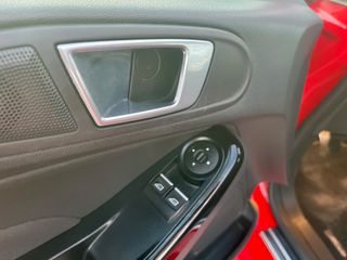 Ford Fiesta 2016 ST LINE -RED EDITION-thumb-21