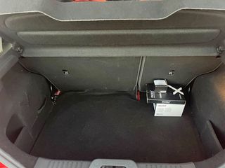Ford Fiesta 2016 ST LINE -RED EDITION-thumb-30