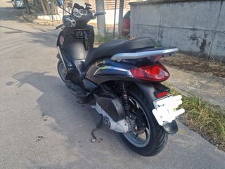 Piaggio Beverly 250 2005-thumb-1
