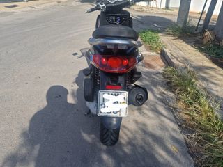 Piaggio Beverly 250 2005-thumb-2
