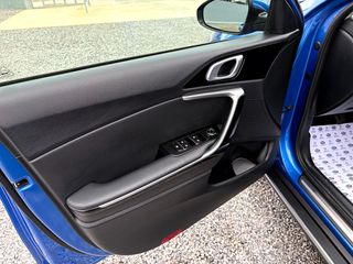 Kia XCeed 2022 1.5 160hp TGDi 48V mHEV Dynamic AW18-thumb-11
