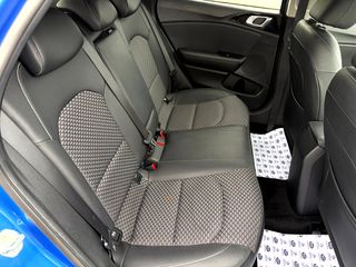 Kia XCeed 2022 1.5 160hp TGDi 48V mHEV Dynamic AW18-thumb-15