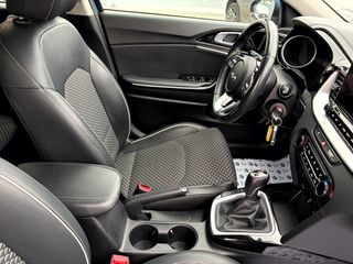 Kia XCeed 2022 1.5 160hp TGDi 48V mHEV Dynamic AW18-thumb-19