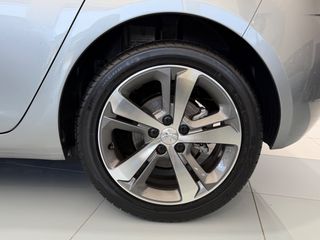 Peugeot 308 2017 ALLURE 55.051 KM! 130HP-thumb-11