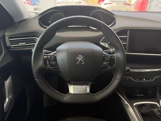 Peugeot 308 2017 ALLURE 55.051 KM! 130HP-thumb-24