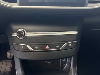 Peugeot 308 2017 ALLURE 55.051 KM! 130HP-thumb-34
