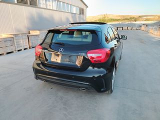 Mercedes-Benz A 180 2015 AMG LINE, AUTO-thumb-5