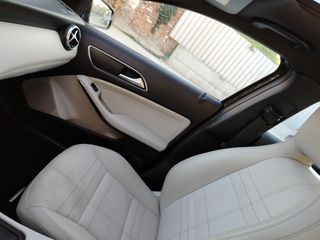 Mercedes-Benz A 180 2015 AMG LINE, AUTO-thumb-17