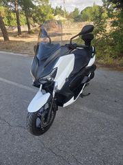 Yamaha XMAX 250 2016-thumb-3