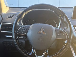 Mitsubishi Eclipse Cross 2019 TURBO-thumb-11