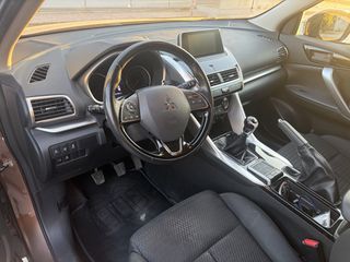 Mitsubishi Eclipse Cross 2019 TURBO-thumb-17