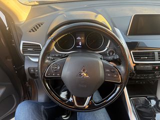 Mitsubishi Eclipse Cross 2019 TURBO-thumb-18