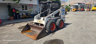 Loader With Track Chains Bobcat 1997 743