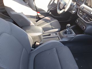 Ford Focus 2019 1.0 ECOBOOST START/STOPP TITANIUM-thumb-23