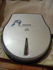 AIWA DISKMAN-thumb-1