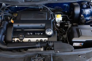 Volkswagen Bora 2003-thumb-12