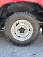 Toyota Hilux 2000 LN145 2x4-thumb-11