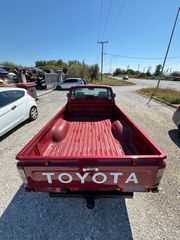 Toyota Hilux 2000 LN145 2x4-thumb-5