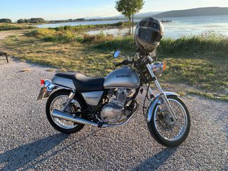 Suzuki TU 250 1997-thumb-0