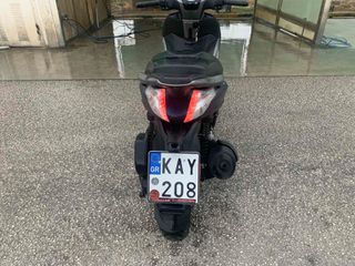 Piaggio Beverly 300i 2020 ABS/ASR EU4-thumb-16