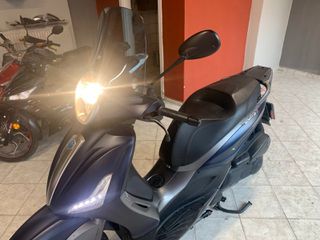 Piaggio Beverly 300i 2020 ABS/ASR EU4-thumb-27