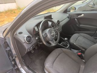 Audi A1 2017-thumb-2