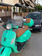 Vespa GTS 300 2010 SUPER SPORT-thumb-2