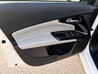 Fiat Tipo 2016-thumb-10