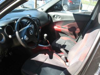 Nissan Juke 2011 1.6 DIG-T   190 IP-thumb-3