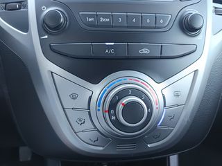 Hyundai ix20 2016 DIESEL EURO6-thumb-19